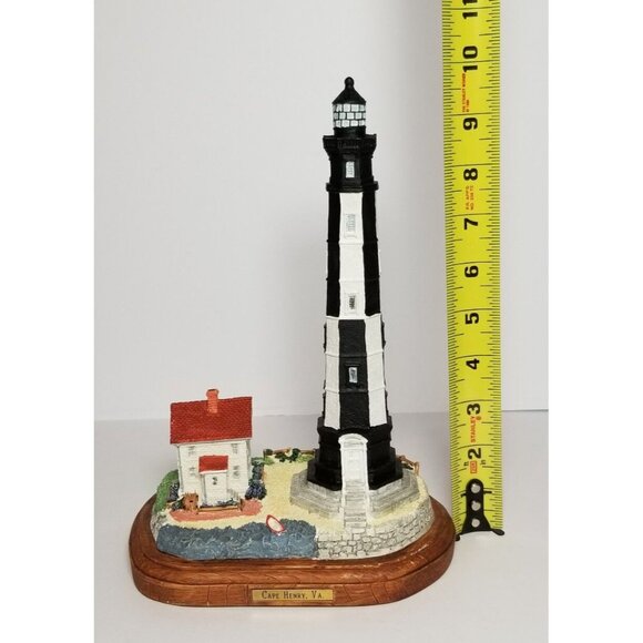 CAPE HENRY VIRGINIA LIGHTHOUSE 10 INCHES TALL NEW IN BOX  #1033 - Picture 9 of 11